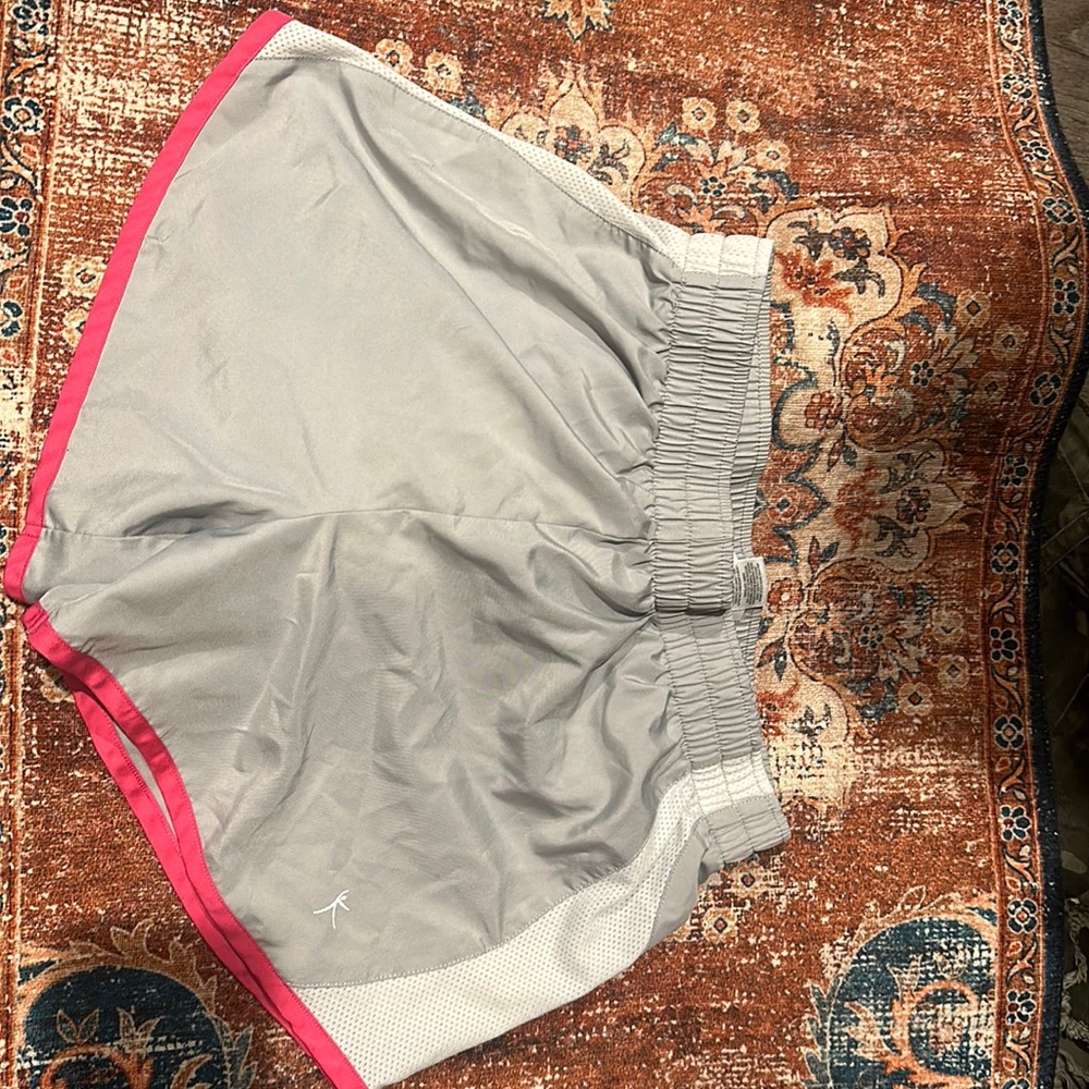 Danskin now (14-18) girls running shorts